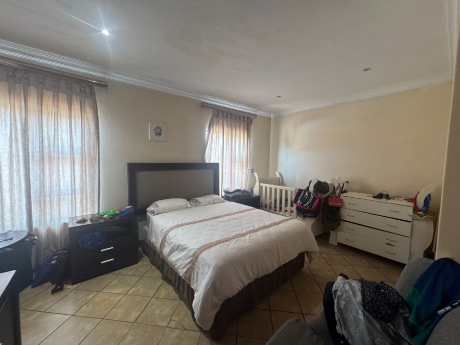 3 Bedroom Property for Sale in Birdwood Estate North West